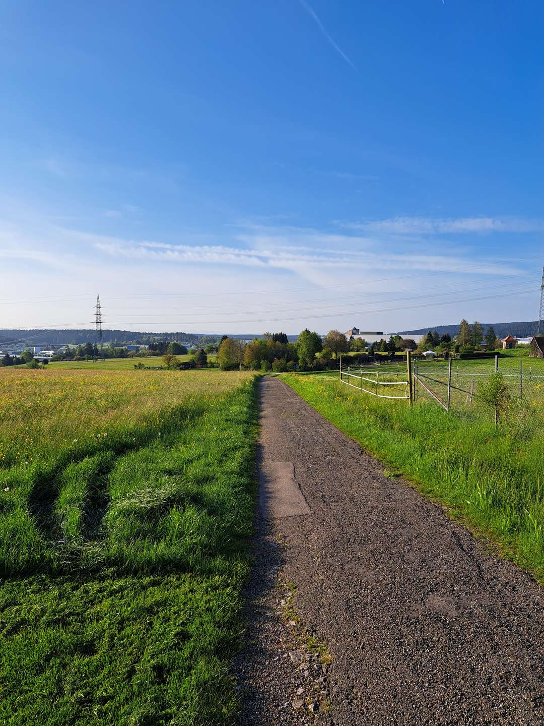 Zufahrtsweg im Westen